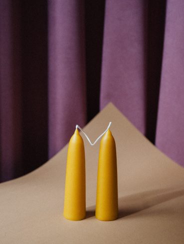 Dos Velas Noelle Amarillas