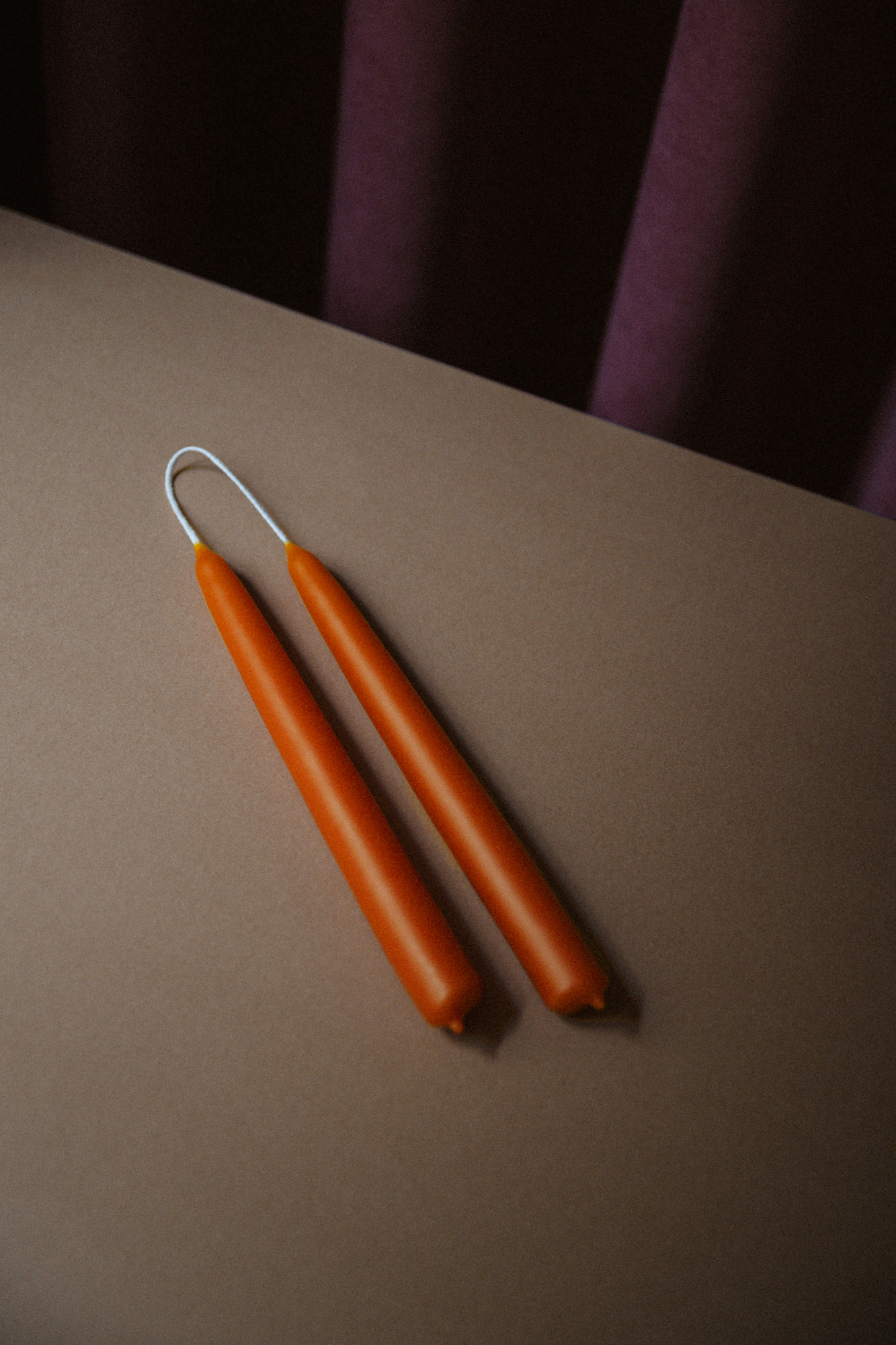 Dos Velas Estela Naranjas